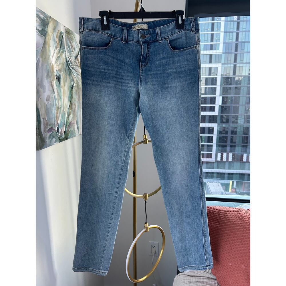 Free People | Urban Outfitters | Straight Demin Jeans | Size 31